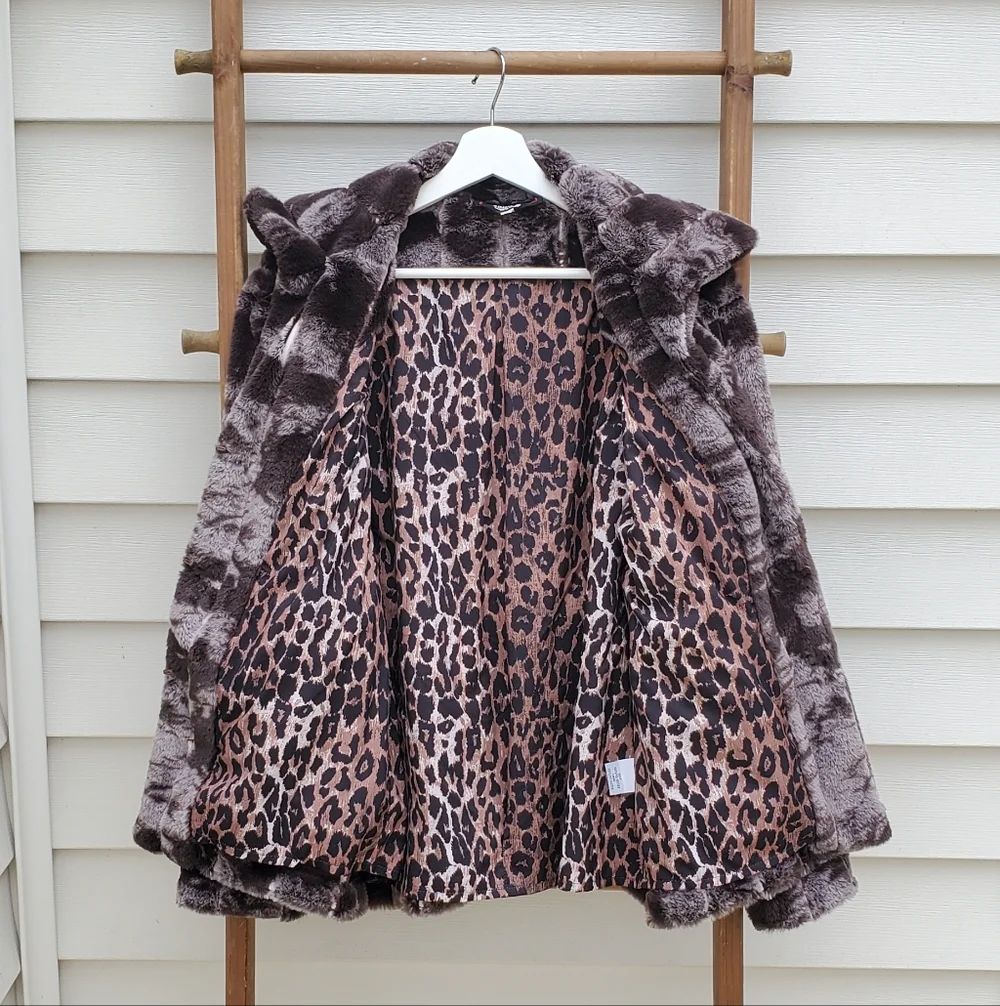 Johnny Was Cropped Faux Fur Jacket Size M